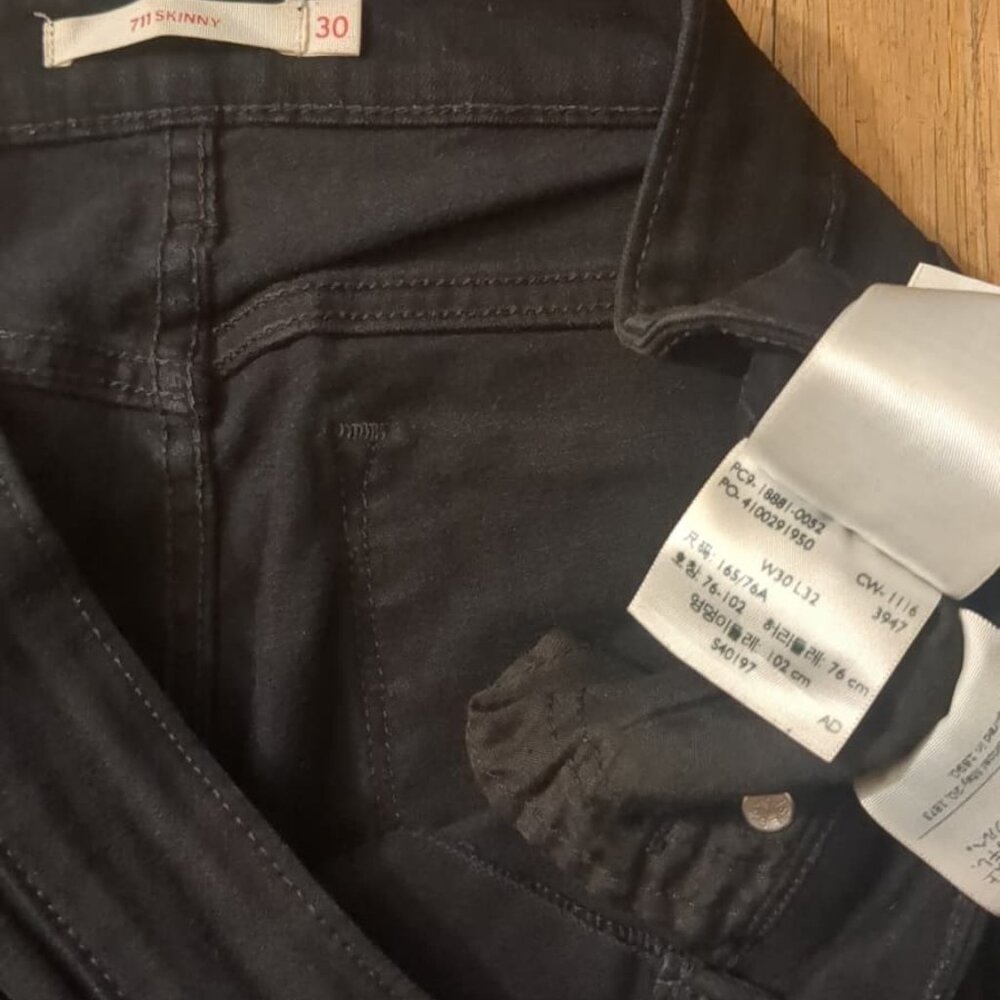 Levi's 711 black skinny jeans - Picture 3 of 4